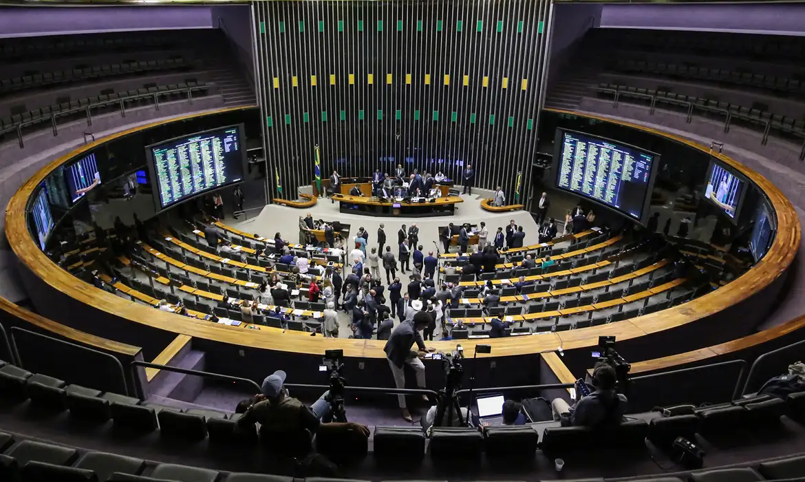 Congresso arma bomba fiscal em ano eleitoral