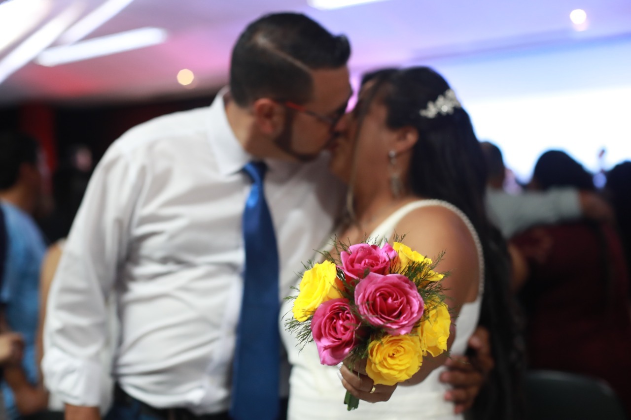 AMOR ESTÁ NO AR | Casamento coletivo abre na próxima semana as inscrições gratuitas para casais oficializarem união em 2026